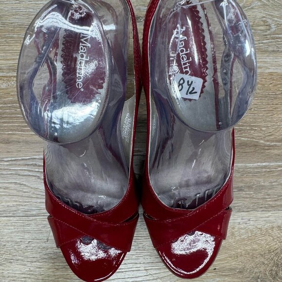 Madeline Stuart Allie Red Platform Sling Back Heels Women's Size 8.5 - Picture 2 of 6